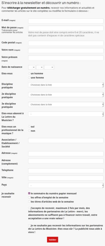 Un formulaire d'abonnement à une newsletter interminable. On demande le nom, l'adresse, le sexe, et de nombreuses informations peu pertinentes